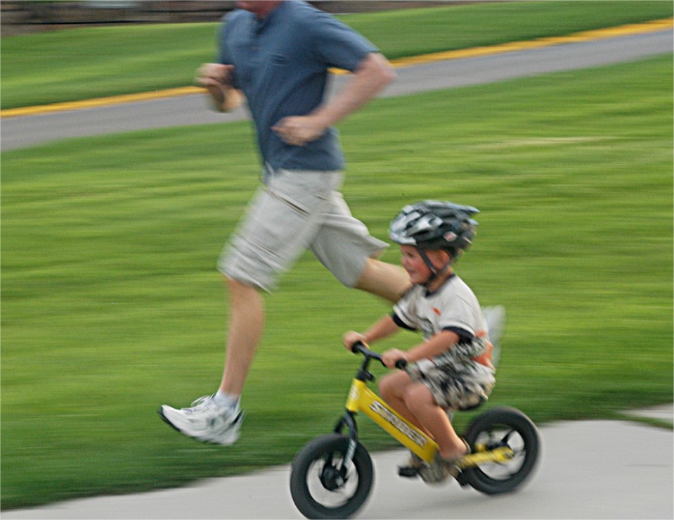 Cómo enseñar a los niños a montar en bicicleta II
