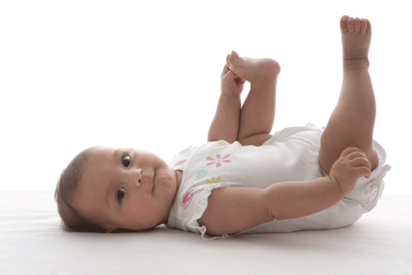 Explorar las caderas del bebé: displasia de cadera I