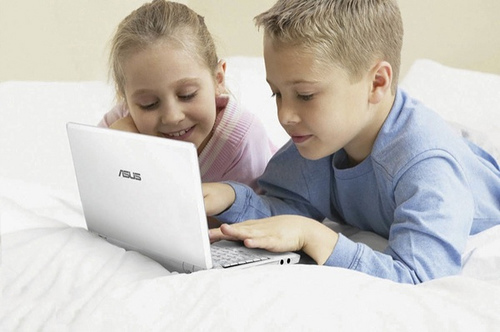 Los padres preocupados por lo que hacen sus hijos en internet
